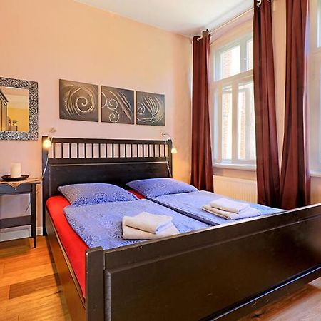 Ferienwohnung An Der Nicolaikirche Lüneburg Exteriör bild